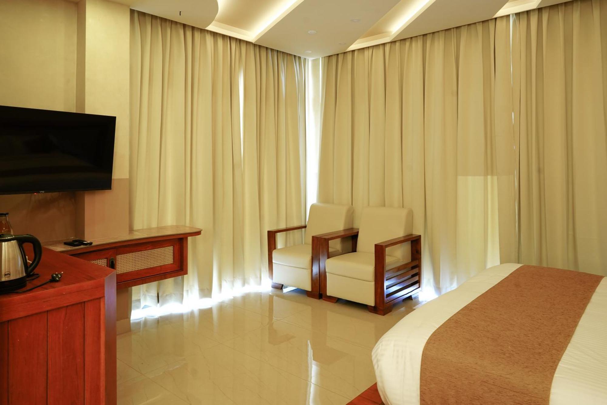 Mount Stratus Resort Vayalada Balussery Exterior photo